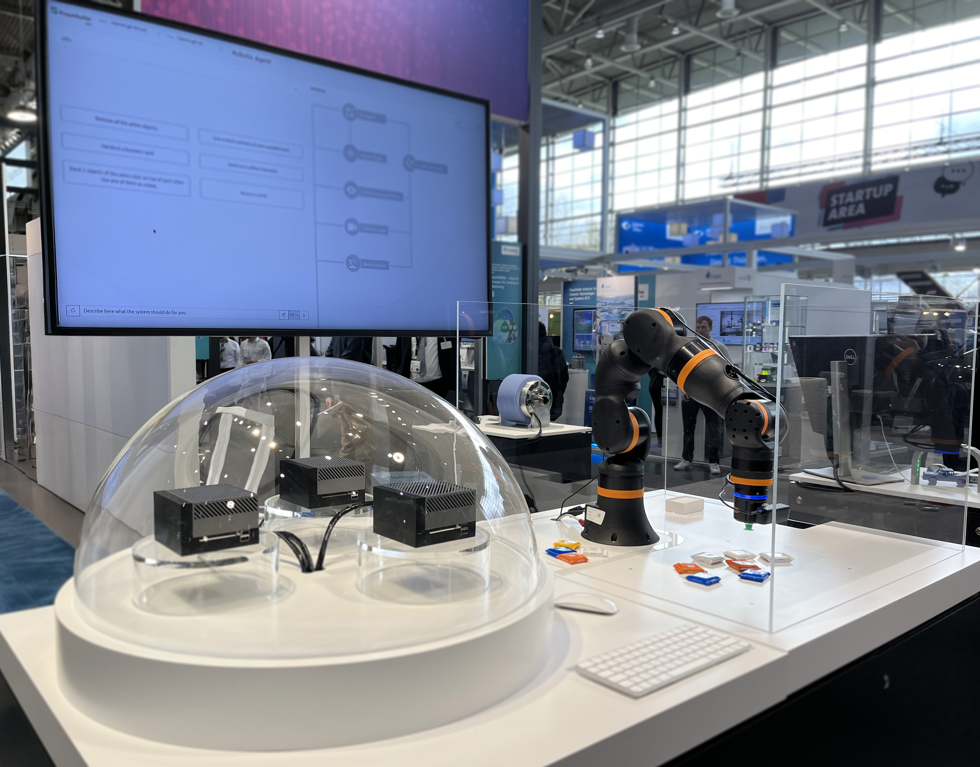 GenAI-Robotersteuerung Fraunhofer IAIS